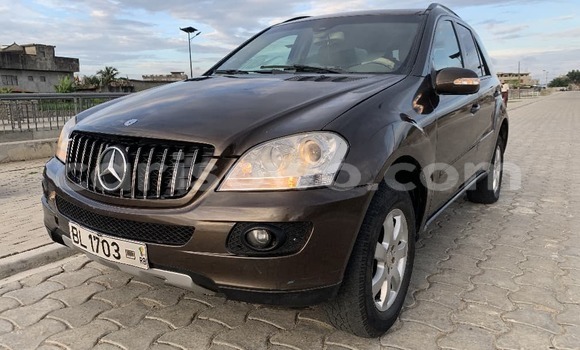 Acheter Occasion Voiture Mercedes-Benz ML–Class Autre à Cotonou, Benin Acheter Occasion Voiture Mercedes-Benz ML–Class Autre à Cotonou, Benin