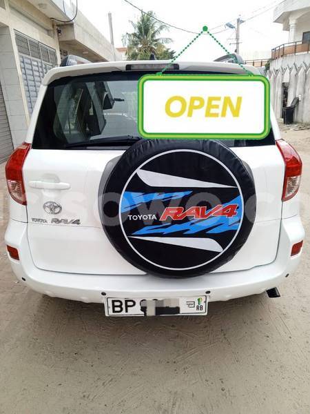 Big with watermark toyota rav4 benin cotonou 25390