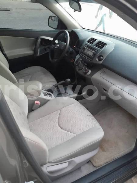 Big with watermark toyota rav4 benin cotonou 25391