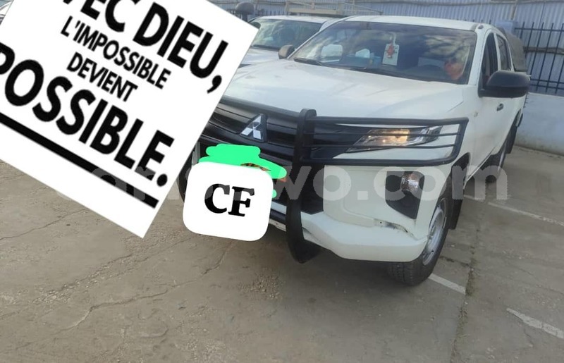 Big with watermark mitsubishi l200 benin cotonou 25393