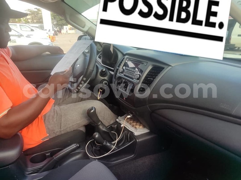 Big with watermark mitsubishi l200 benin cotonou 25393