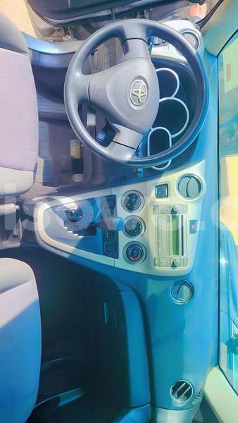 Big with watermark toyota matrix benin cotonou 25395