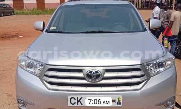 Acheter Occasion Voiture Toyota Highlander Noir à Cotonou, Benin