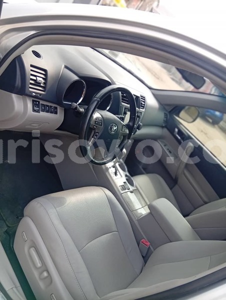 Big with watermark toyota highlander benin cotonou 25398
