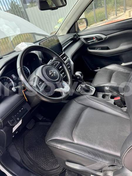 Big with watermark suzuki vitara benin cotonou 25405