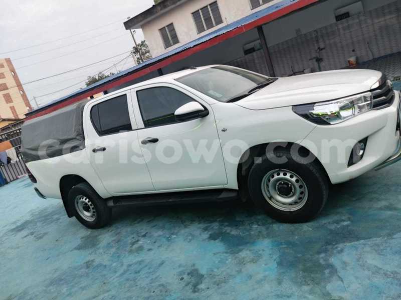 Big with watermark toyota hilux benin cotonou 25406