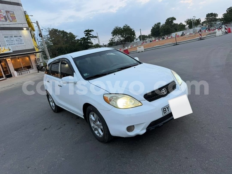 Big with watermark toyota matrix benin cotonou 25408