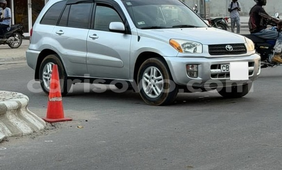 Sayi Na hannu Toyota RAV4 Azurfa Mota in Cotonou a Benin Sayi Na hannu Toyota RAV4 Azurfa Mota in Cotonou a Benin