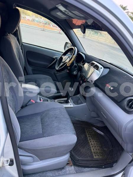Big with watermark toyota rav4 benin cotonou 25410