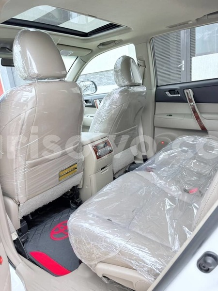 Big with watermark toyota highlander benin cotonou 25413