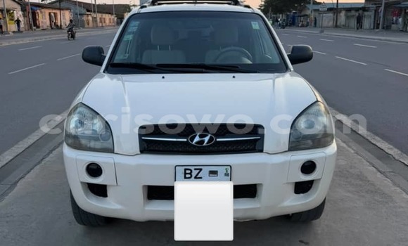 Ra Àlòkù Hyundai Tucson funfun Ọkọ̀ in Cotonou ni Benin