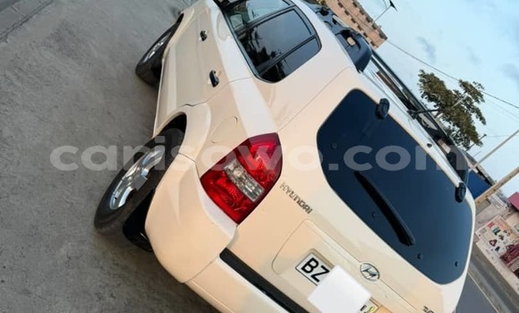 Ra Àlòkù Hyundai Tucson funfun Ọkọ̀ in Cotonou ni Benin Ra Àlòkù Hyundai Tucson funfun Ọkọ̀ in Cotonou ni Benin