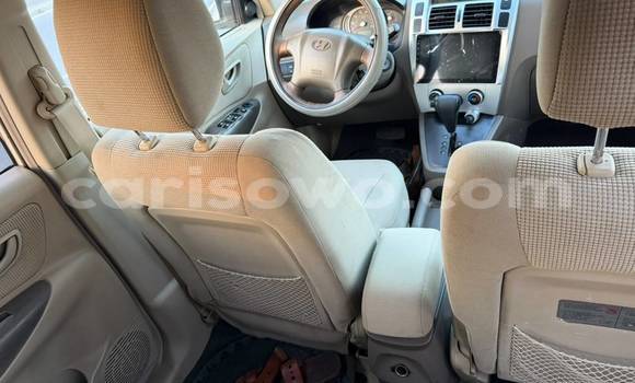 Ra Àlòkù Hyundai Tucson funfun Ọkọ̀ in Cotonou ni Benin Ra Àlòkù Hyundai Tucson funfun Ọkọ̀ in Cotonou ni Benin