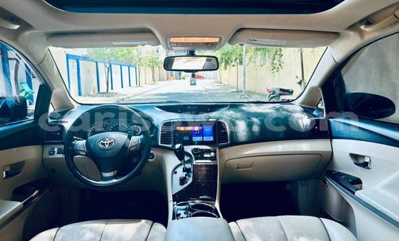 Ra Àlòkù Toyota Venza Brown Ọkọ̀ in Cotonou ni Benin Ra Àlòkù Toyota Venza Brown Ọkọ̀ in Cotonou ni Benin