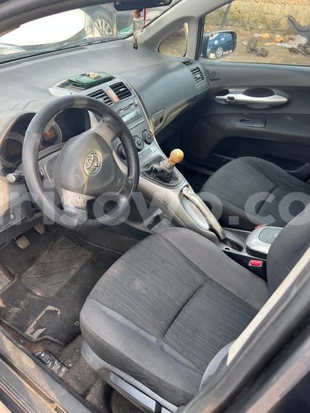 Big with watermark toyota auris benin cotonou 25423