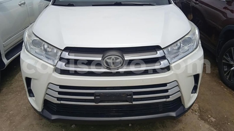 Big with watermark toyota highlander benin cotonou 25427