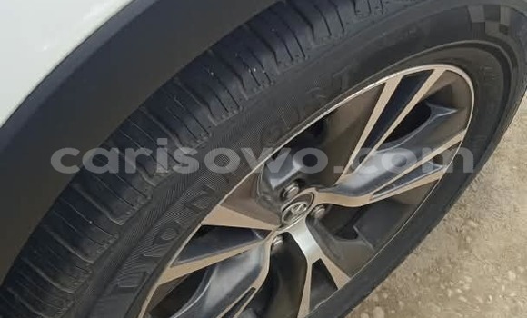 Sayi Na hannu Toyota Highlander White Mota in Cotonou a Benin Sayi Na hannu Toyota Highlander White Mota in Cotonou a Benin
