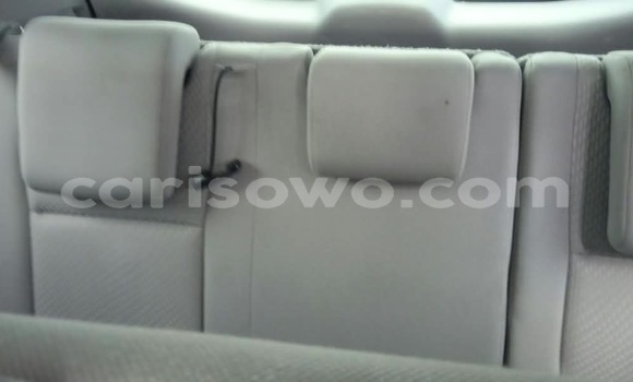 Sayi Na hannu Toyota Highlander White Mota in Cotonou a Benin Sayi Na hannu Toyota Highlander White Mota in Cotonou a Benin