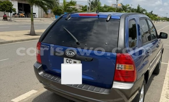 Acheter Occasion Voiture Kia Sportage Bleu à Cotonou, Benin Acheter Occasion Voiture Kia Sportage Bleu à Cotonou, Benin