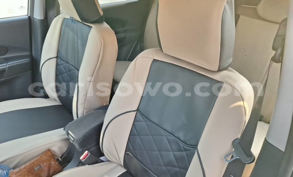 Ra Àlòkù Hyundai Tucson Silver Ọkọ̀ in Cotonou ni Benin Ra Àlòkù Hyundai Tucson Silver Ọkọ̀ in Cotonou ni Benin