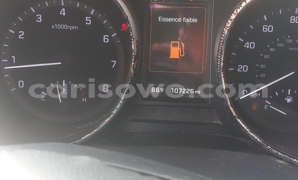 Buy Used Hyundai Santa Fe White Car in Cotonou in Benign Buy Used Hyundai Santa Fe White Car in Cotonou in Benign