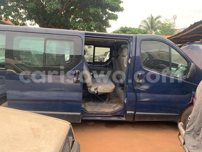 Big with watermark renault trafic benin abomey calavi 25447