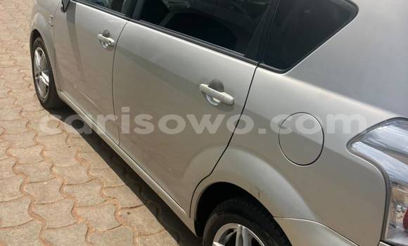 Buy Used Toyota Corolla Verso Other Car in Abomey Calavi in Benign Buy Used Toyota Corolla Verso Other Car in Abomey Calavi in Benign