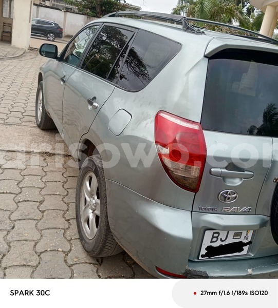 Big with watermark toyota rav4 benin cotonou 25464
