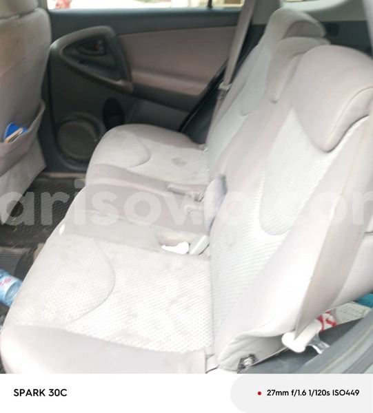 Big with watermark toyota rav4 benin cotonou 25464