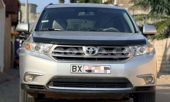 Acheter Occasion Voiture Toyota Highlander Gris à Cotonou, Benin Acheter Occasion Voiture Toyota Highlander Gris à Cotonou, Benin