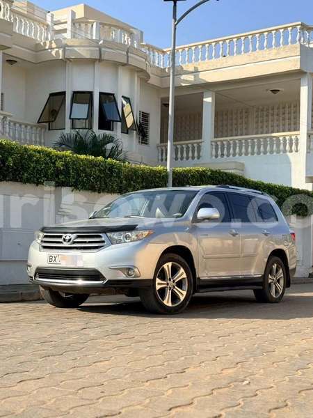 Big with watermark toyota highlander benin cotonou 25479