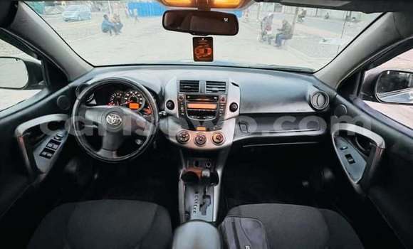 Acheter Occasion Voiture Toyota RAV4 Bleu à Cotonou, Benin Acheter Occasion Voiture Toyota RAV4 Bleu à Cotonou, Benin