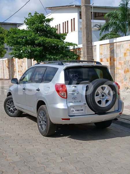 Big with watermark toyota rav4 benin cotonou 25484
