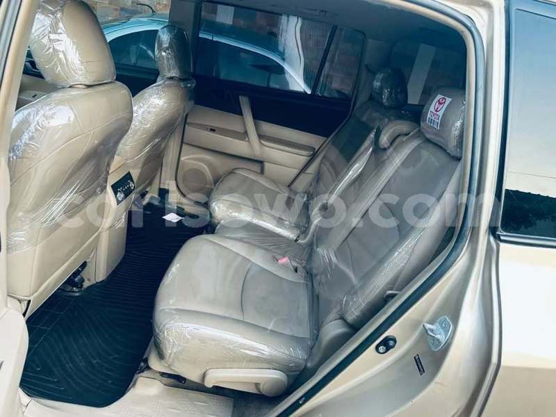 Big with watermark toyota highlander benin cotonou 25485