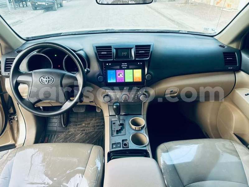 Big with watermark toyota highlander benin cotonou 25485