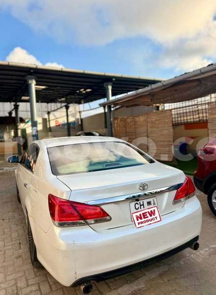 Big with watermark toyota avalon benin cotonou 25486