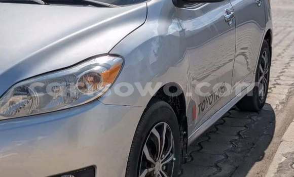 Acheter Occasion Voiture Toyota Matrix Gris à Cotonou, Benin Acheter Occasion Voiture Toyota Matrix Gris à Cotonou, Benin
