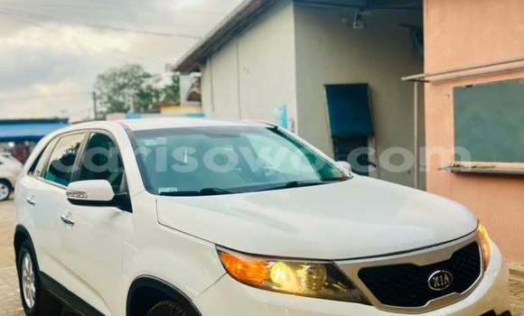 Acheter Occasion Voiture Kia Sorento Blanc à Cotonou, Benin