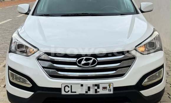 Ra Àlòkù Hyundai Santa Fe funfun Ọkọ̀ in Cotonou ni Benin Ra Àlòkù Hyundai Santa Fe funfun Ọkọ̀ in Cotonou ni Benin