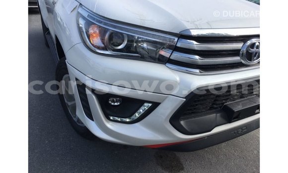Buy Import Toyota Hilux White Car in Import - Dubai in Benign Buy Import Toyota Hilux White Car in Import - Dubai in Benign