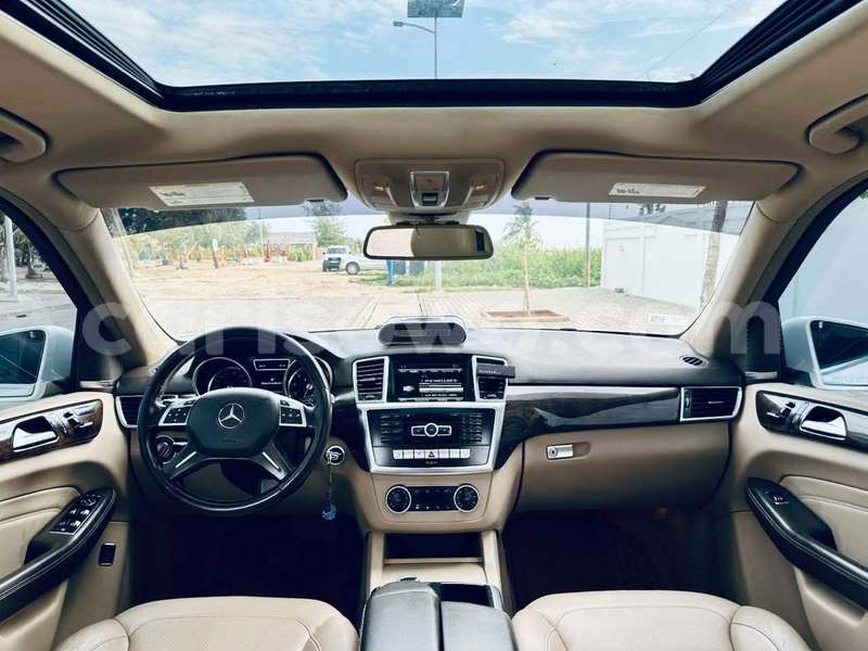 Big with watermark mercedes benz ml class benin cotonou 25496