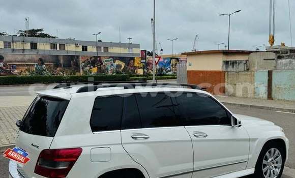 Buy Used Mercedes-Benz GLK–Class White Car in Cotonou in Benign Buy Used Mercedes-Benz GLK–Class White Car in Cotonou in Benign