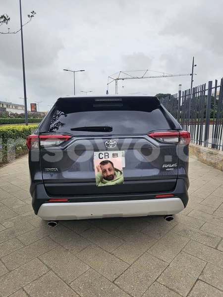Big with watermark toyota rav4 benin cotonou 25502