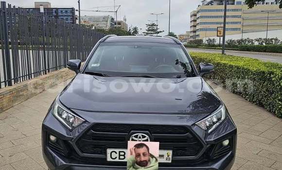 Acheter Occasion Voiture Toyota RAV4 Gris à Cotonou, Benin Acheter Occasion Voiture Toyota RAV4 Gris à Cotonou, Benin