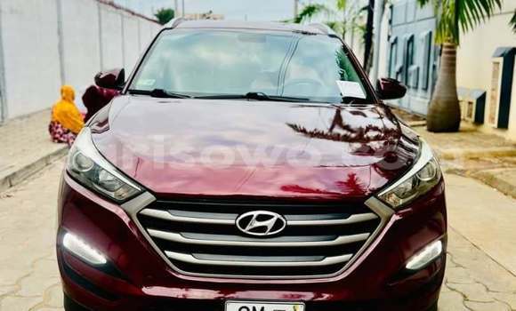 Acheter Occasion Voiture Hyundai Tucson Rouge à Cotonou, Benin
