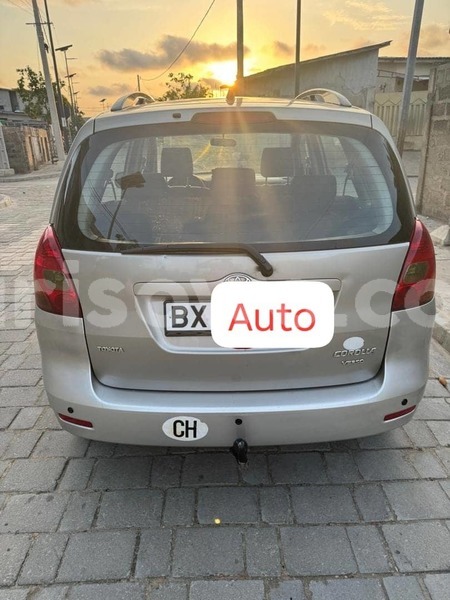Big with watermark toyota corolla verso benin cotonou 25507