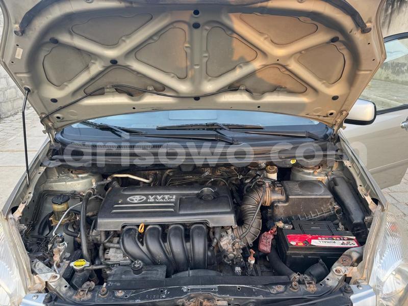 Big with watermark toyota corolla verso benin cotonou 25507