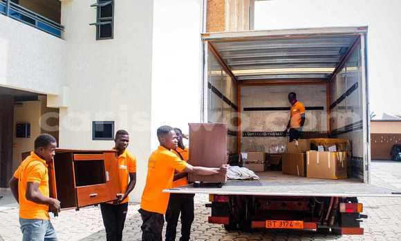 Acheter Occasion Utilitaire Iveco Cargo Other à Cotonou, Benin