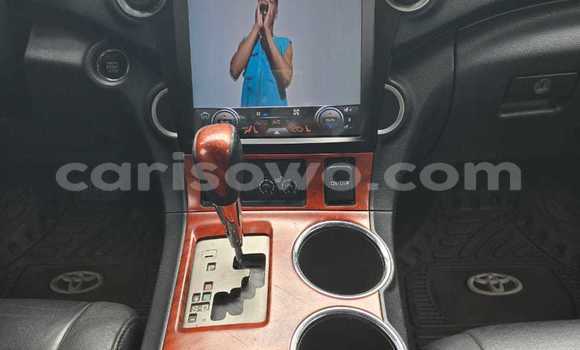 Ra Àlòkù Toyota Highlander Silver Ọkọ̀ in Cotonou ni Benin Ra Àlòkù Toyota Highlander Silver Ọkọ̀ in Cotonou ni Benin