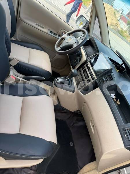 Big with watermark toyota corolla verso benin cotonou 25520